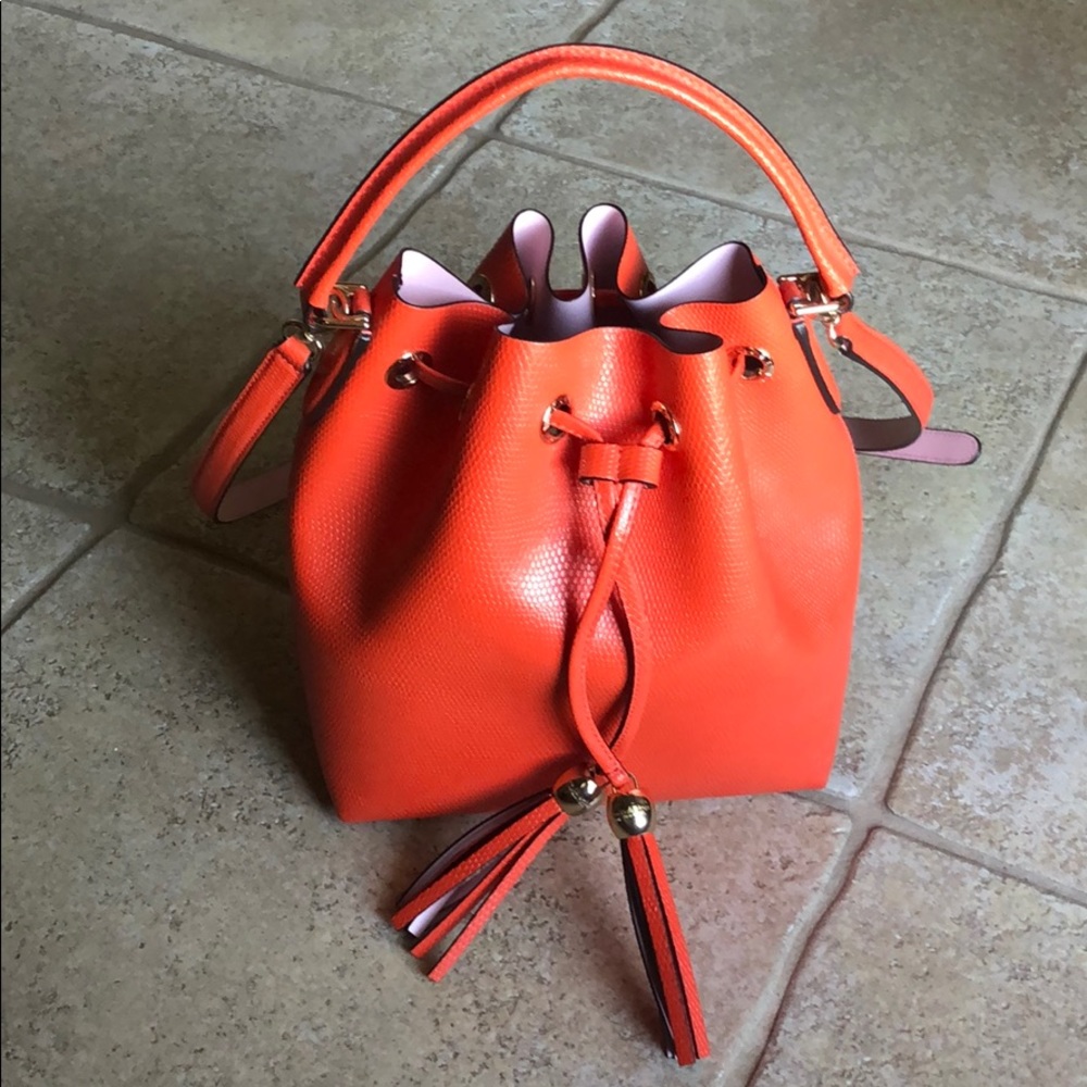 Henry Bendel bucket bag